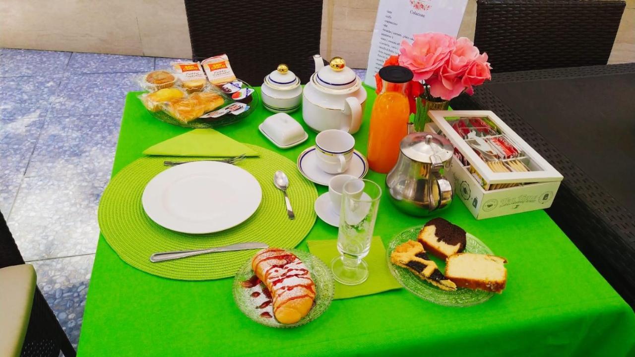 Il Roseto Bed & Breakfast Frosinone Eksteriør bilde