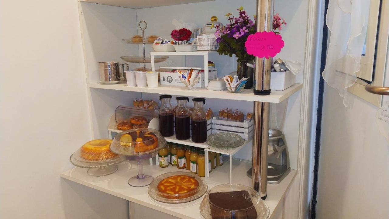 Il Roseto Bed & Breakfast Frosinone Eksteriør bilde