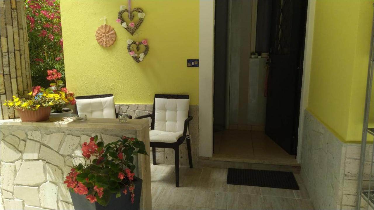 Il Roseto Bed & Breakfast Frosinone Eksteriør bilde