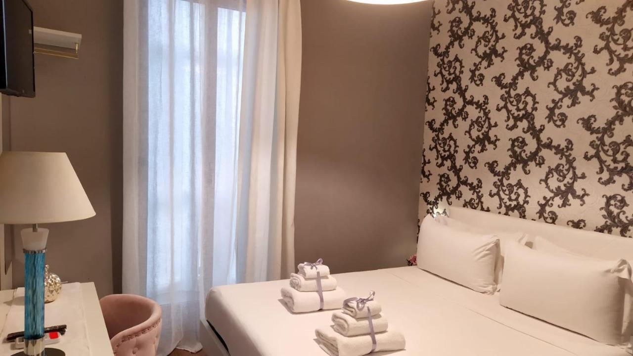 Il Roseto Bed & Breakfast Frosinone Eksteriør bilde