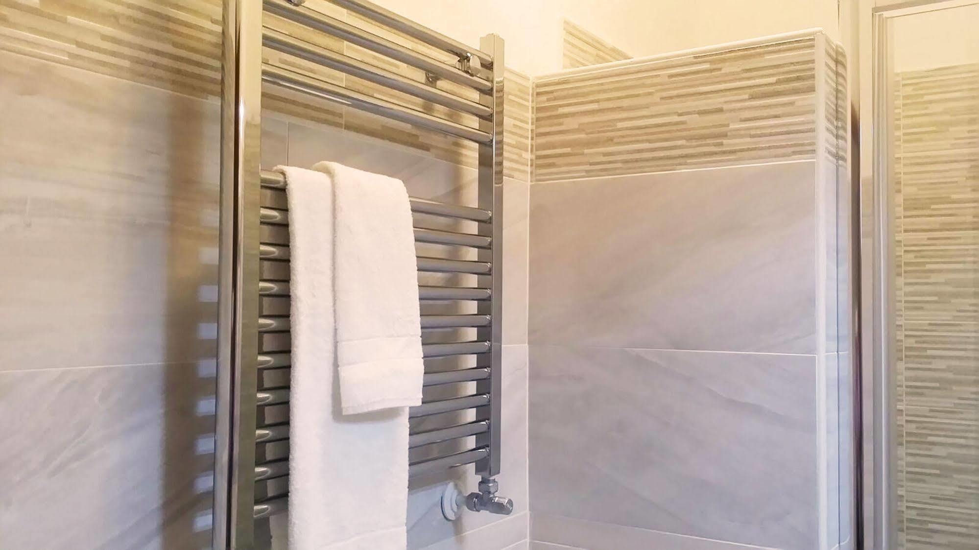 Il Roseto Bed & Breakfast Frosinone Eksteriør bilde