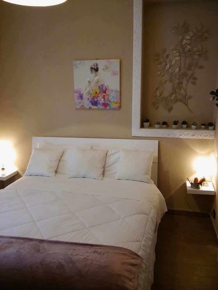 Il Roseto Bed & Breakfast Frosinone Eksteriør bilde