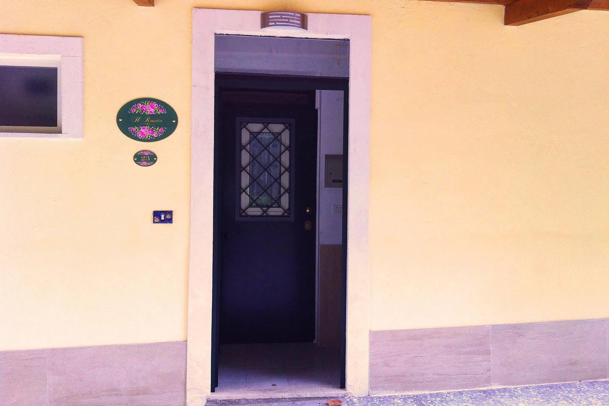 Il Roseto Bed & Breakfast Frosinone Eksteriør bilde