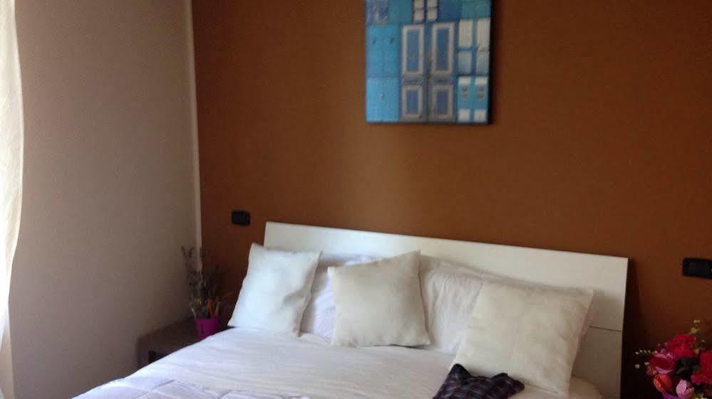 Il Roseto Bed & Breakfast Frosinone Eksteriør bilde