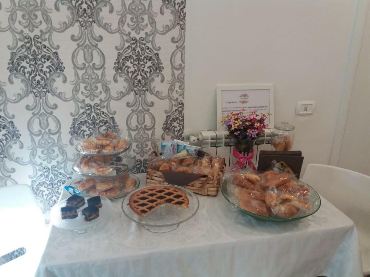 Il Roseto Bed & Breakfast Frosinone Eksteriør bilde