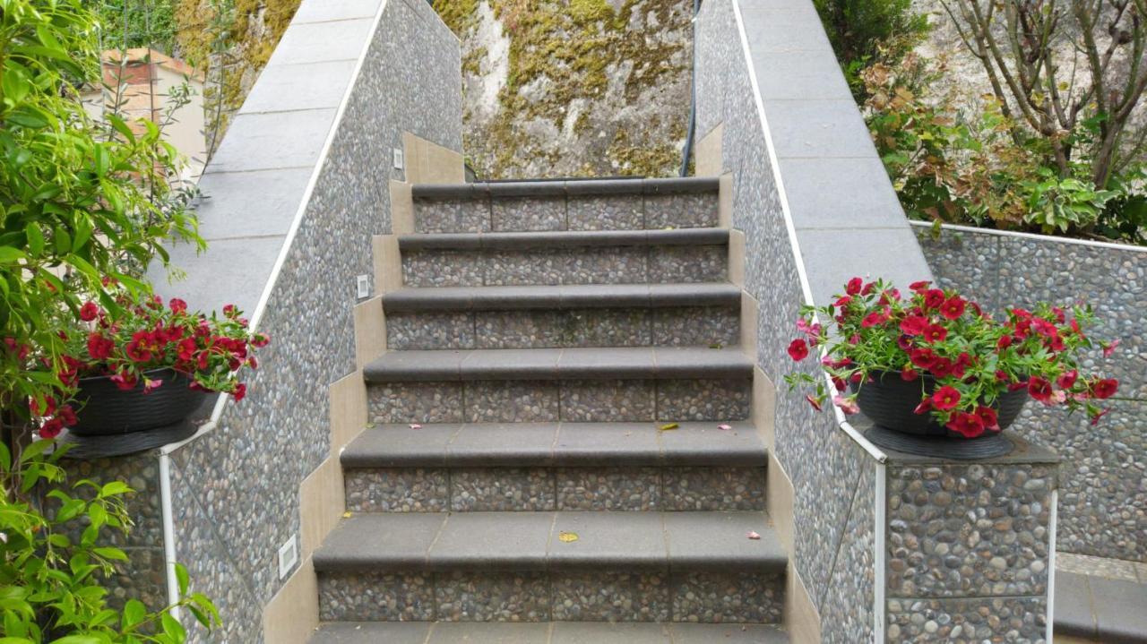 Il Roseto Bed & Breakfast Frosinone Eksteriør bilde